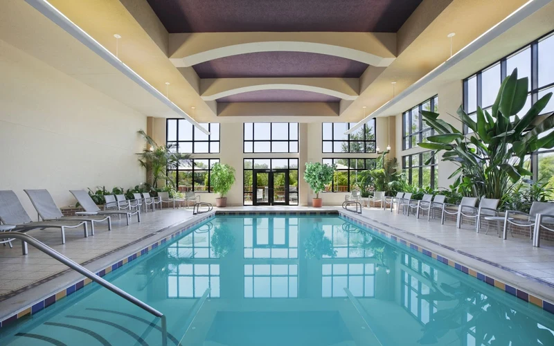 Embassy Suites, an all-suite hotel a 12-minute walk from the hot springs bathhouses in Hot Springs, Arkansas