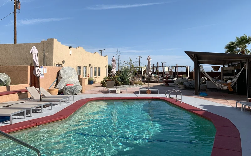 Mi Kasa Hot Springs adults-only clothing-optional mineral soaking tubs, Desert Hot Springs hotels, California