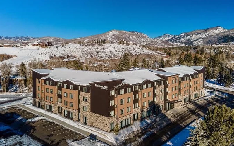 Residence Inn by Marriott Steamboat Springs, a kitchen-suite base for the Steamboat Springs hot springs, Colorado